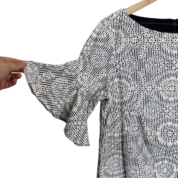 Lauren Ralph Lauren 14 HEAVILY Embroidered Flutter Short Sleeve Striped Spring - Picture 3 of 13